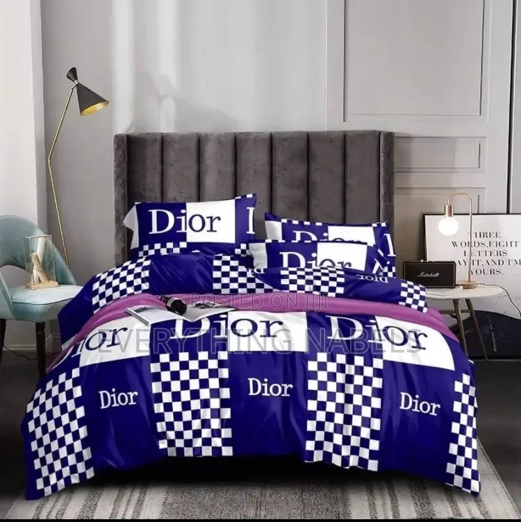 7x7 Duvet Sets