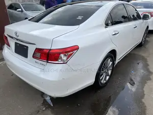 Lexus ES 350 2012 White