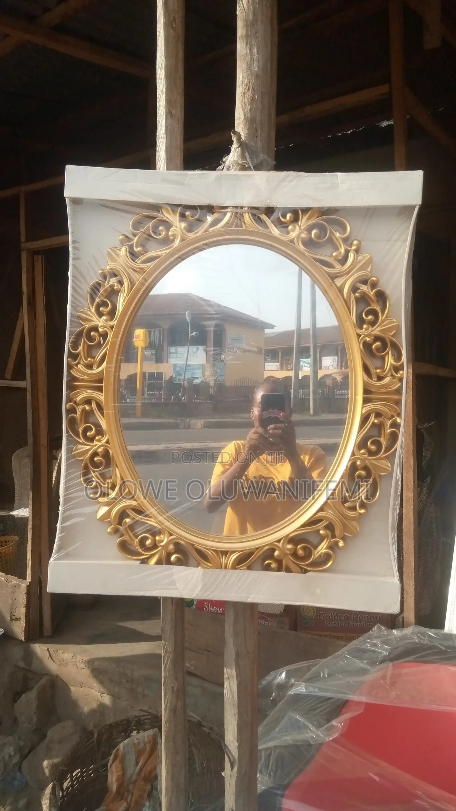 Royal Mirror
