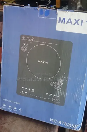2100W Maxi Induction Cooker, Black Color.