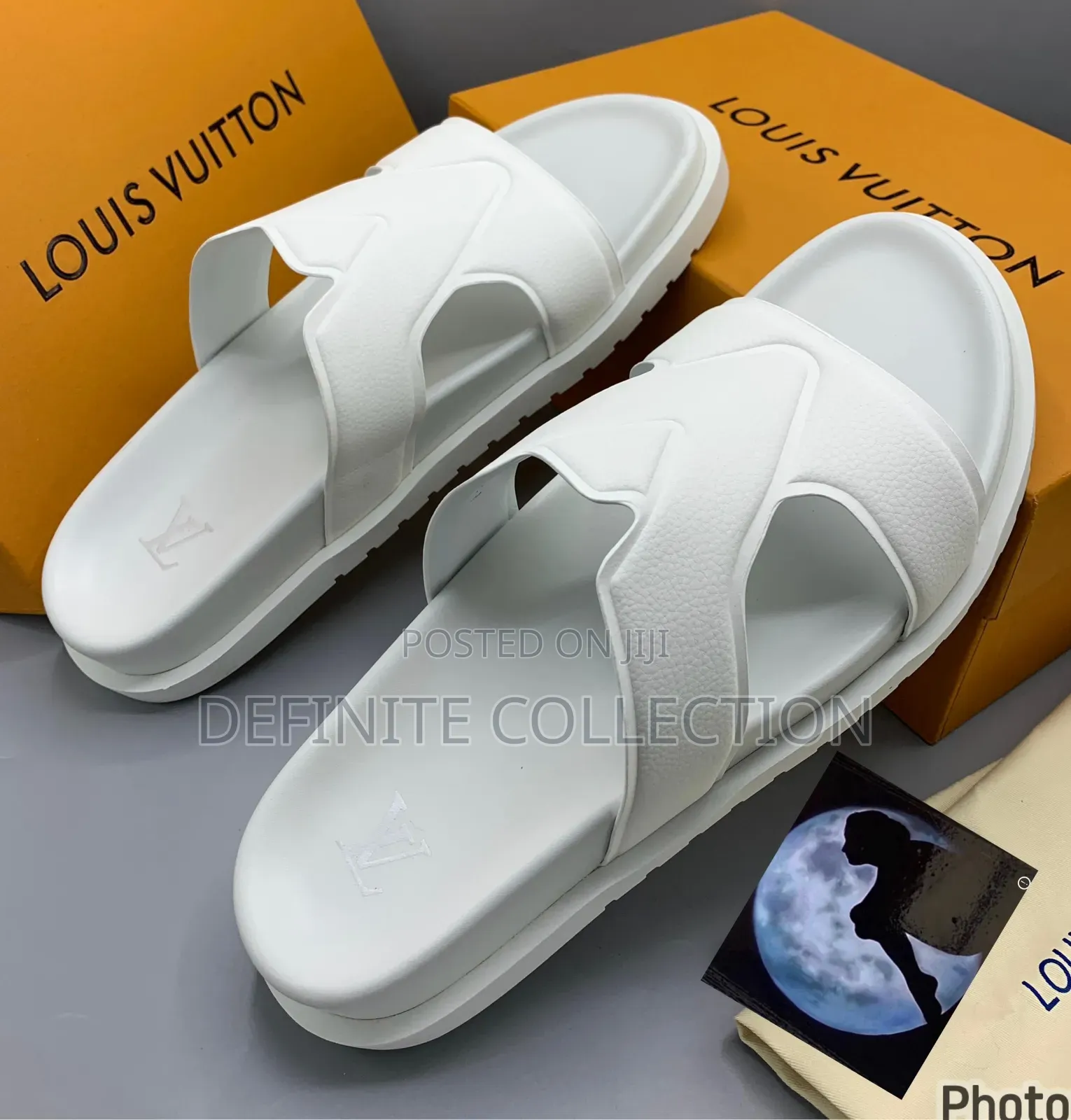 LOUIS VUITTON Top Quality Slipperss