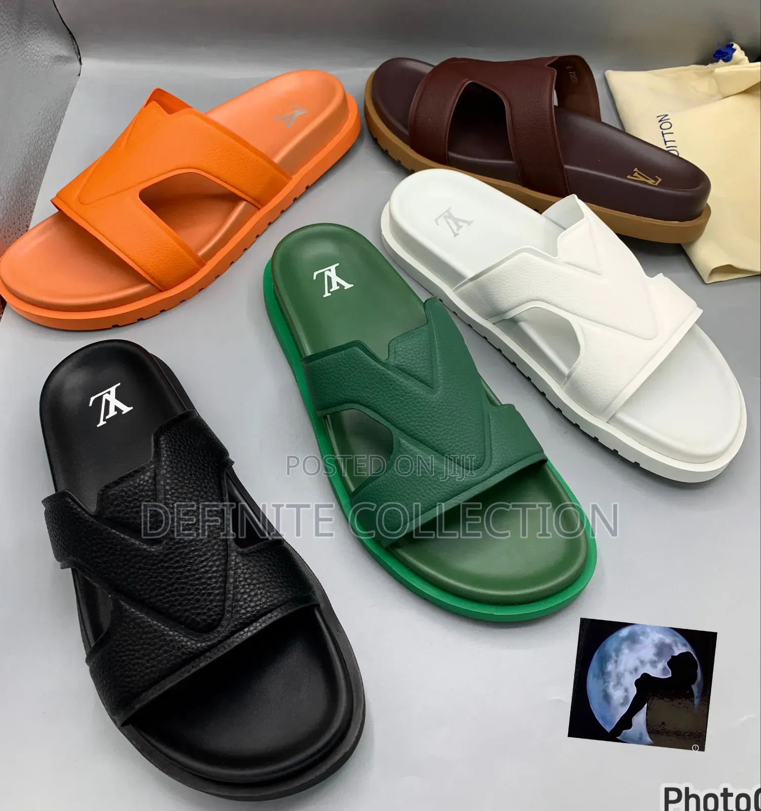 LOUIS VUITTON Top Quality Slipperss