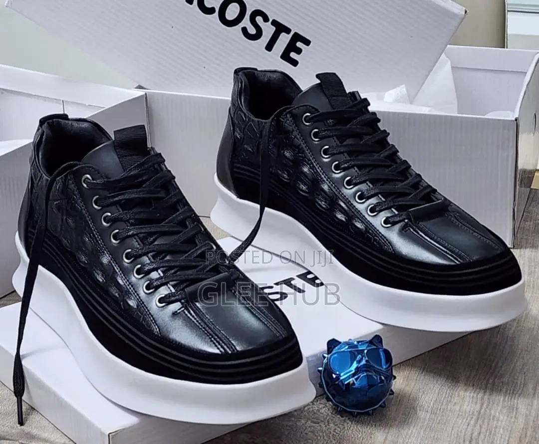 Lacoste Short Ankle Shoes