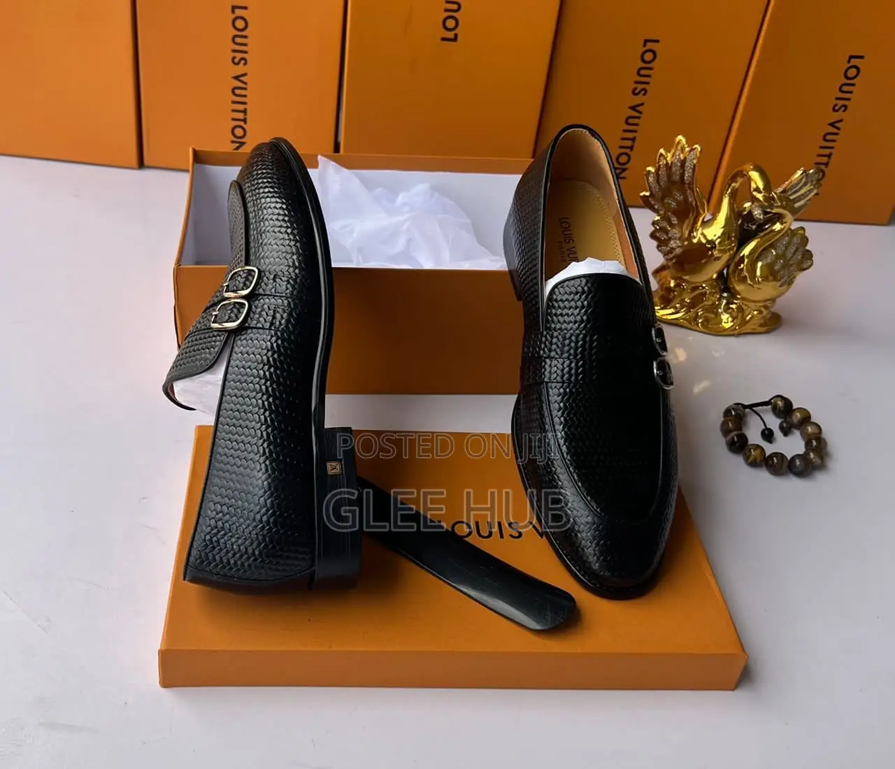 Loius Vuitton High Quality Corporate Shoe