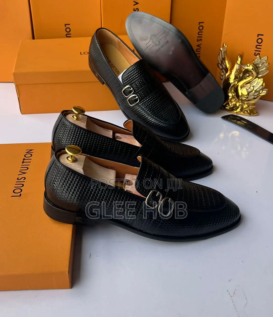 Loius Vuitton High Quality Corporate Shoe