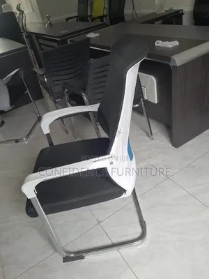 High Quality Executive Mesh Visitors Chair