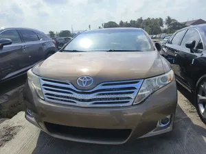 Toyota Venza V6 AWD 2011 Brown