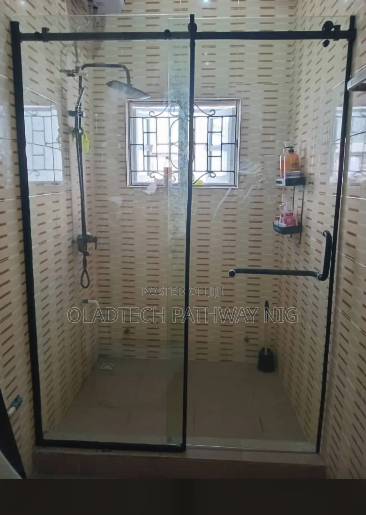 Glass Shower Cubicle