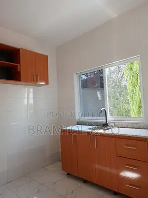 2bdrm Block of Flats in Wuse 2 for rent