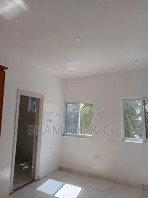 2bdrm Block of Flats in Wuse 2 for rent