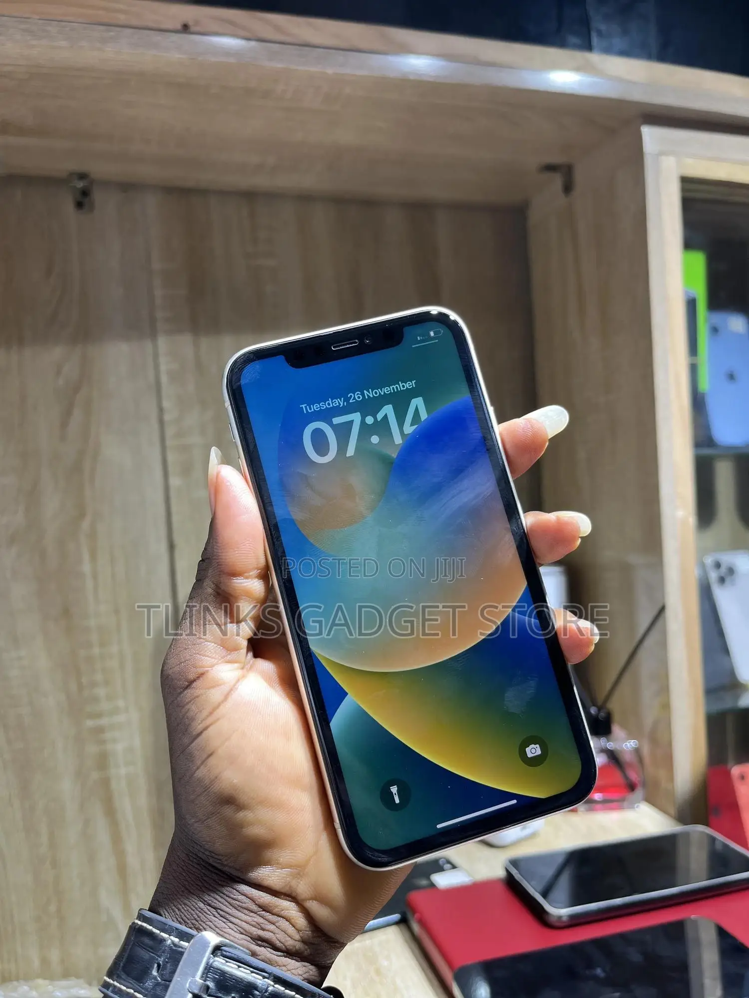 Apple iPhone 11 64 GB White