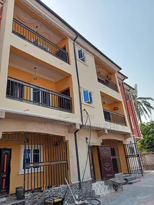 12bdrm Block of Flats in Owerri for sale