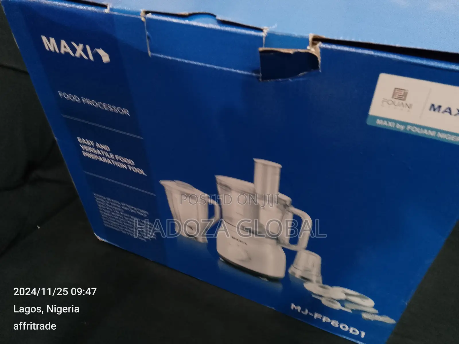 Very-Sleek Maxi Food-Processor