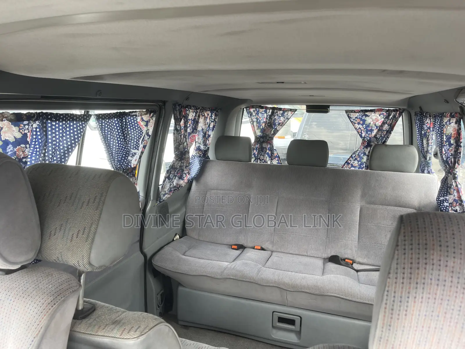 Volkswagen Transporter 2004 Grey