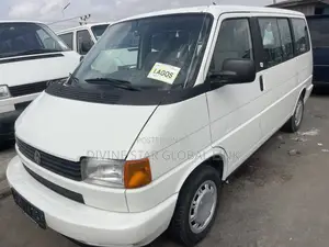 Volkswagen Transporter 2004 Grey