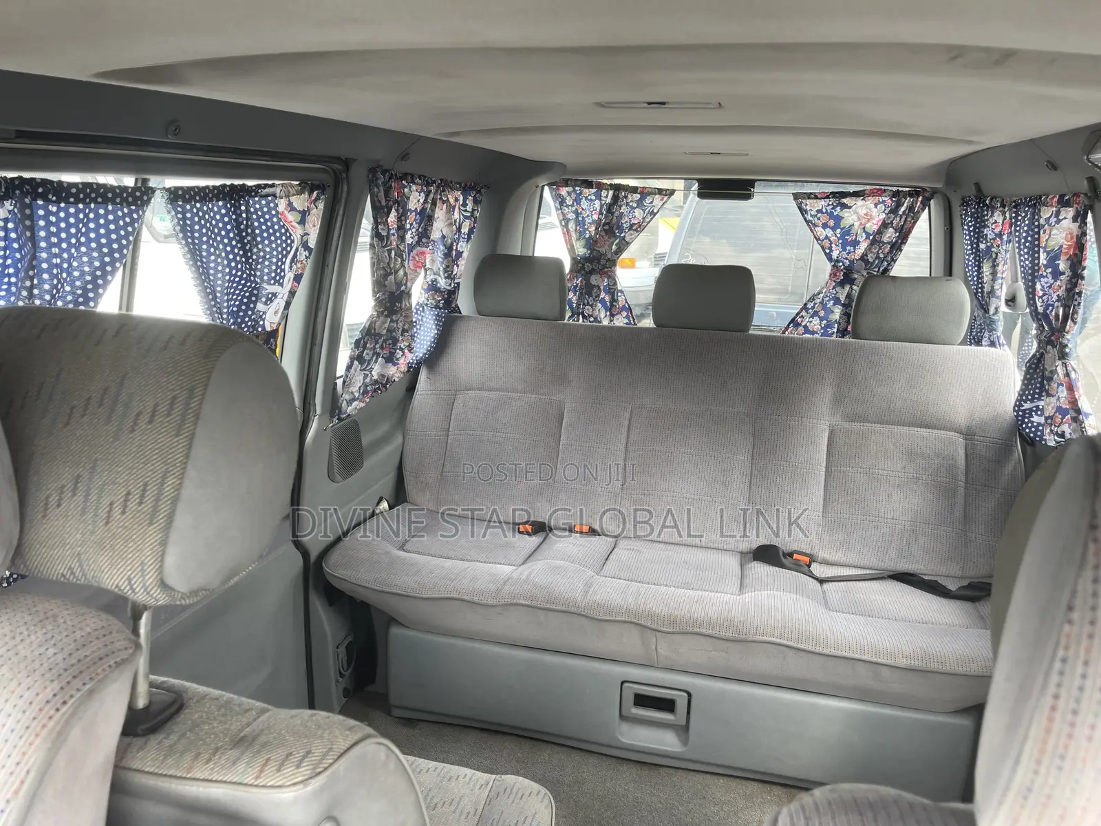 Volkswagen Transporter 2004 Grey