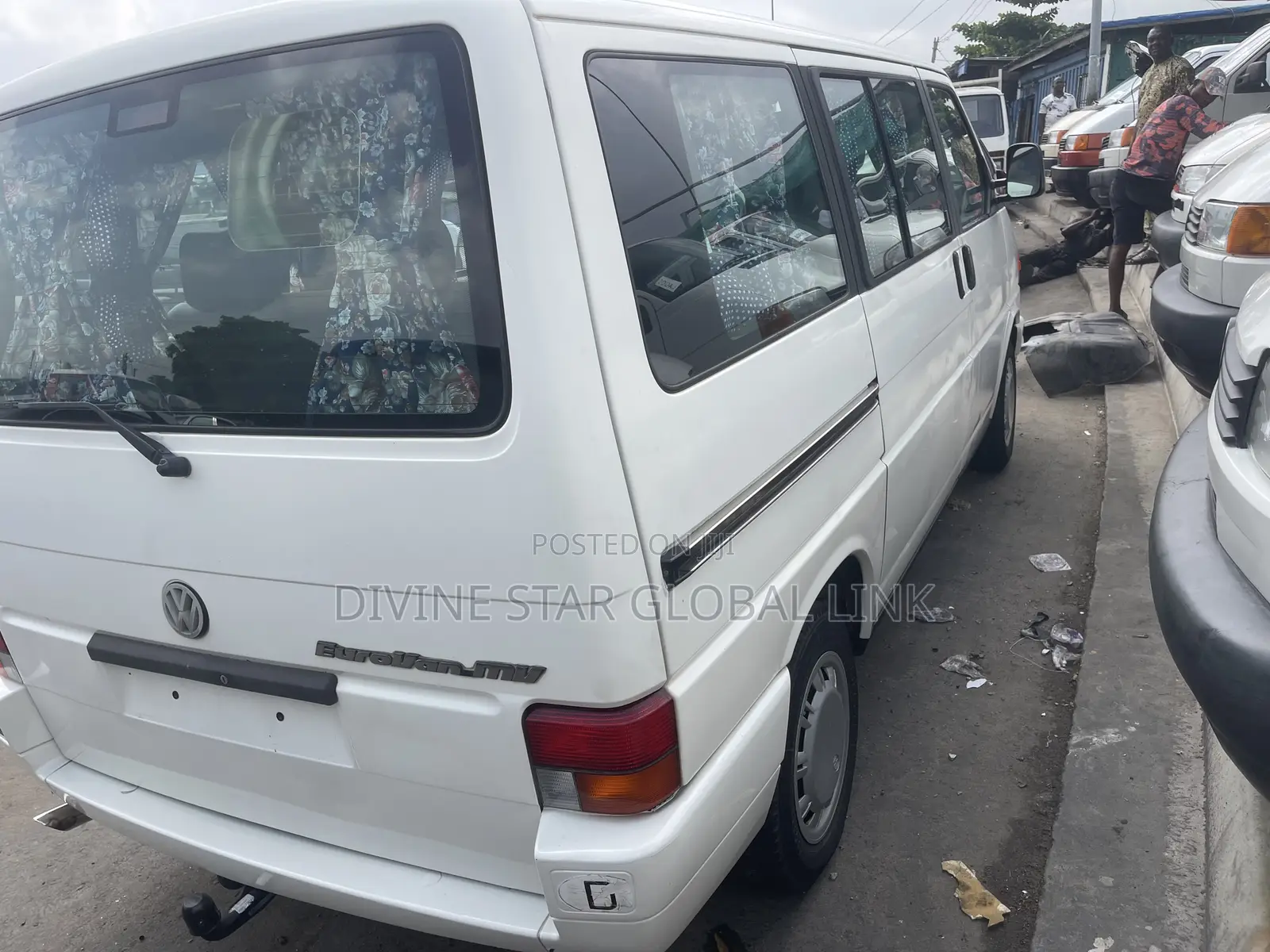 Volkswagen Transporter 2004 Grey
