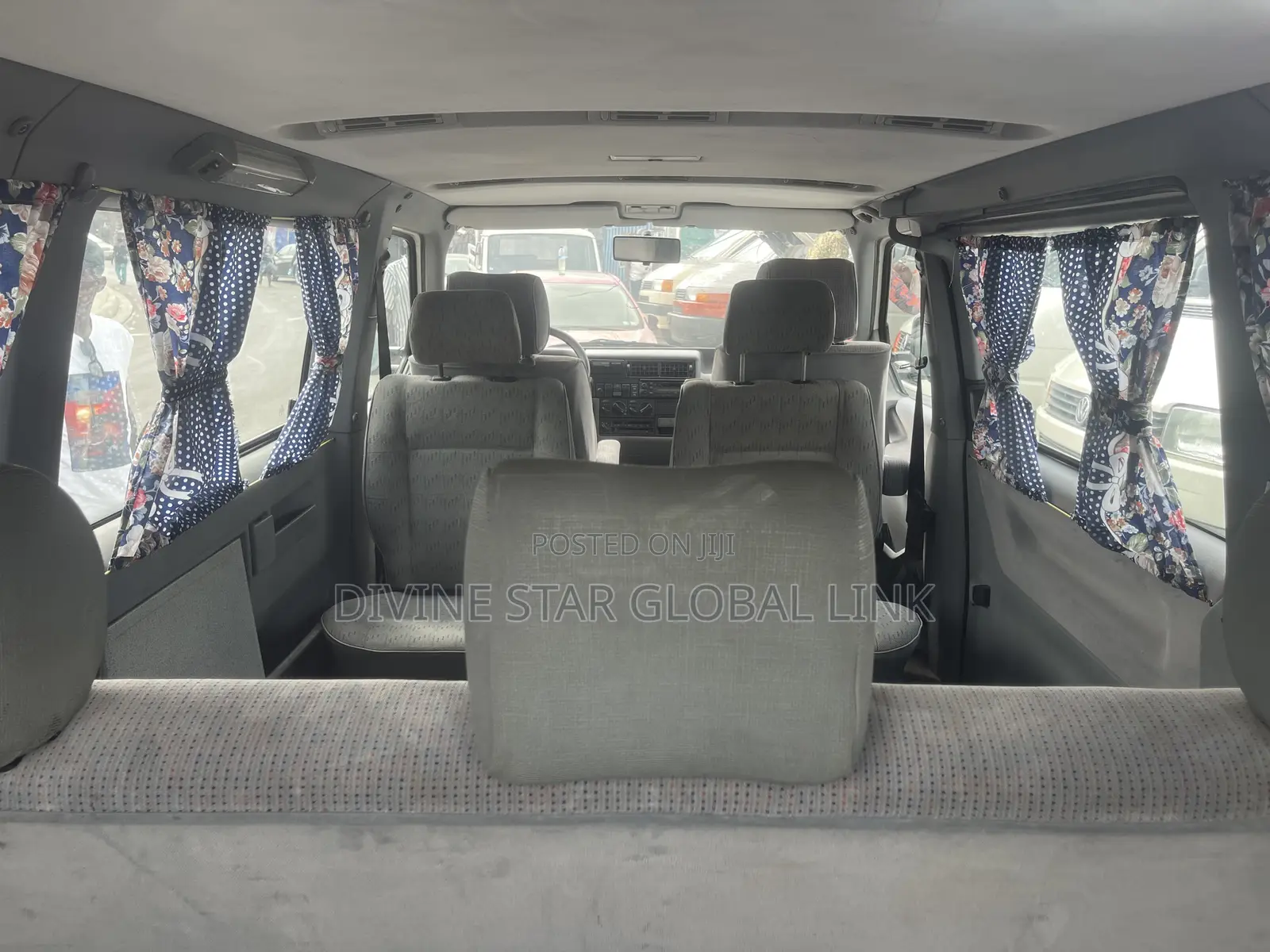 Volkswagen Transporter 2004 Grey