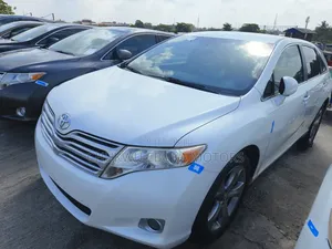 Toyota Venza V6 AWD 2010 White