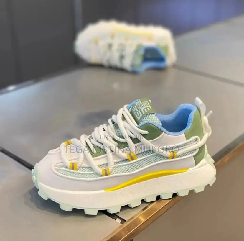High Quality Unisex Sneakers