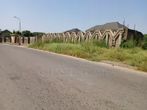 850SQM Already Fenced Inside GRA Okefia Facing Tired Road