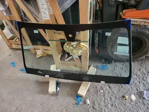 Mercedes Glc300 2016 Windscreen Glass We Deliver and Instal