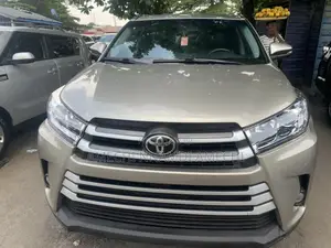 Toyota Highlander 2017 Gray