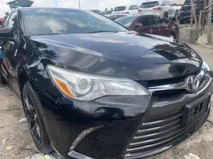 Toyota Camry 2016 Black