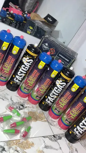 670g Fast Gas, 666g Cream Deluxe Available in Cartoon