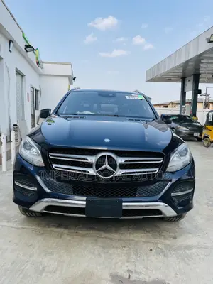 Mercedes-Benz GLE-Class GLE 350 2016 Blue