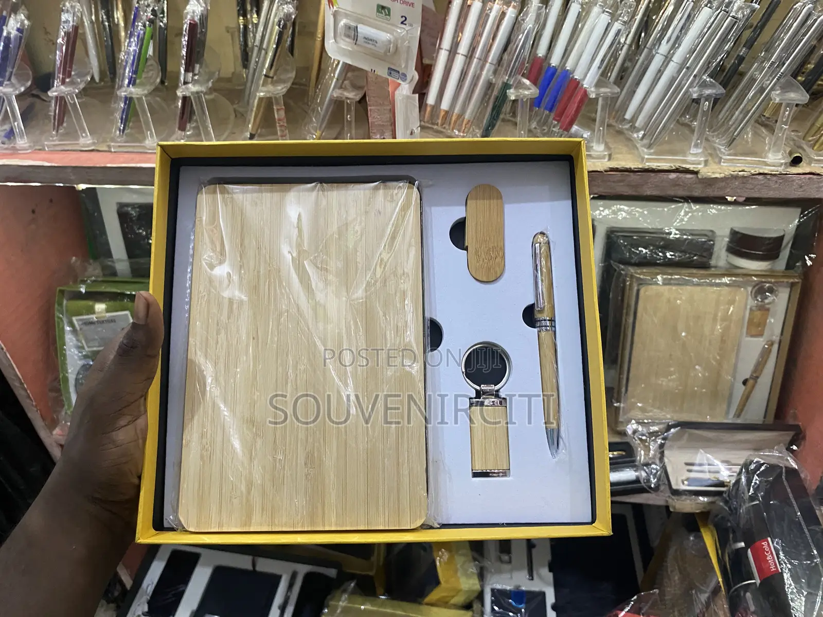 Luxury Cooperate Wooden Gift Set 