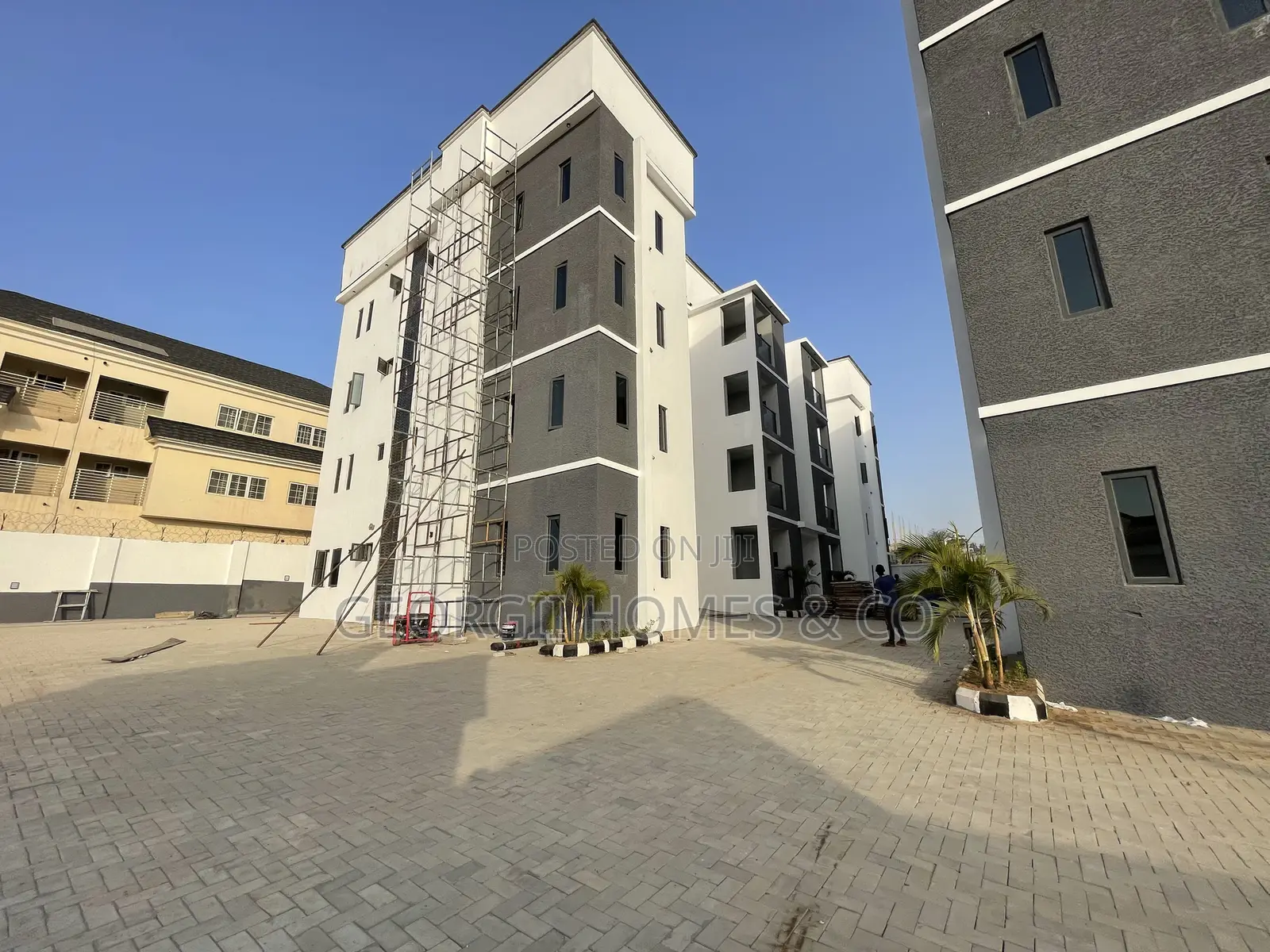 3bdrm Apartment in Mabushi for sale