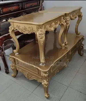 Imported Royal 4 Drawers Center Table With 2 Stools