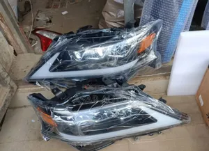 Headlamp for Lexus Rx350