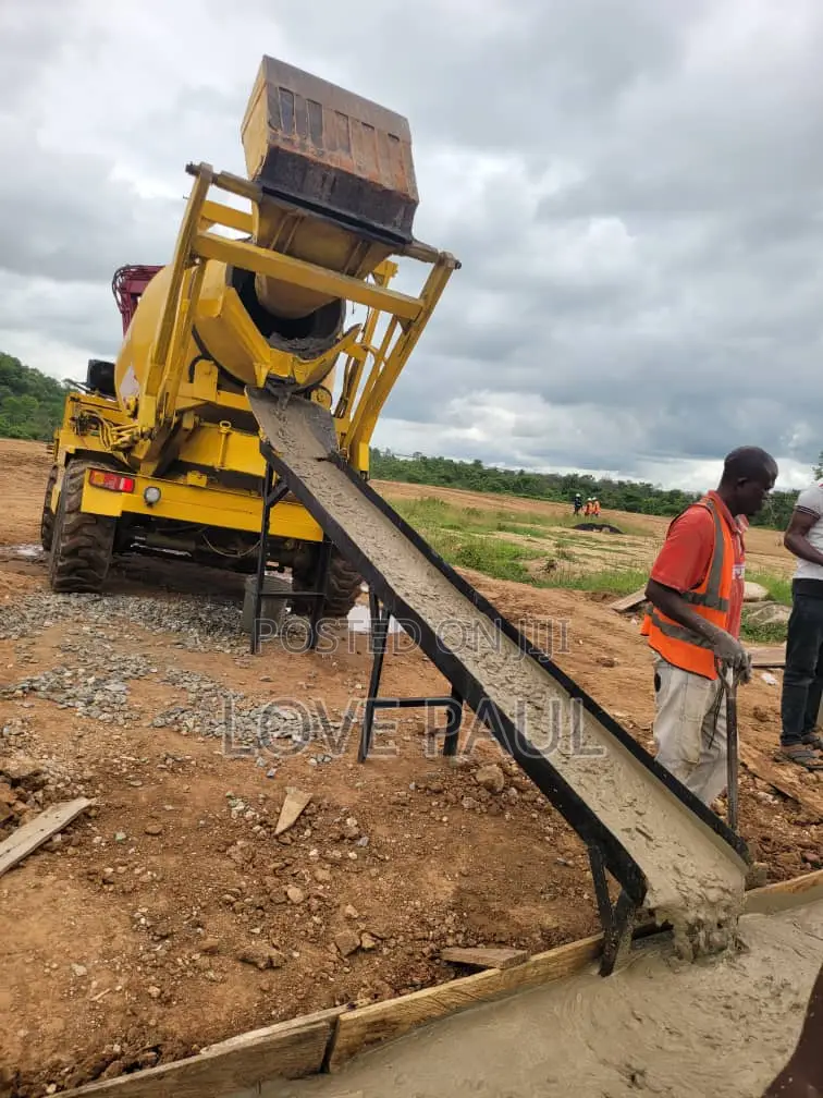Slightly Used Mobile Self Loader Concrete Mixer