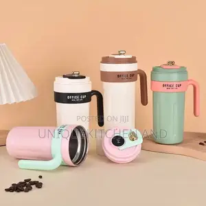 Photo - Insulated Coffee Mug With Temperature Display