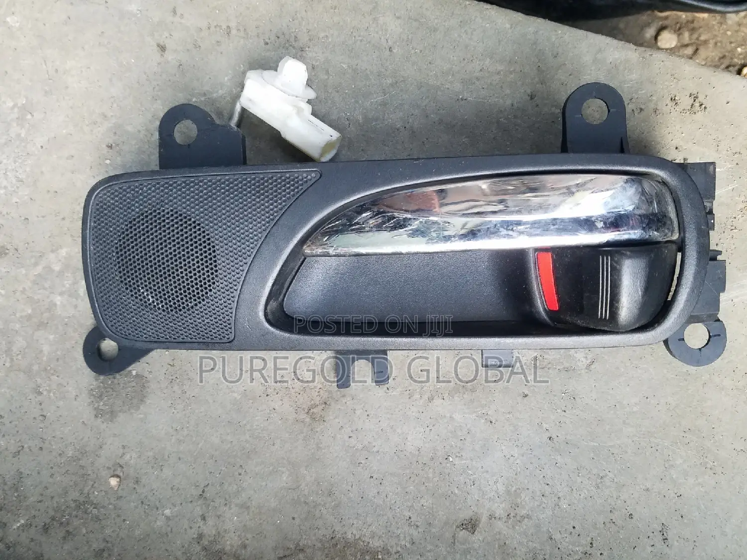 Is250 Inner Handle Available