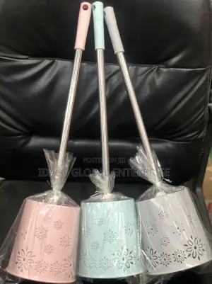Plastic Toilet Brush