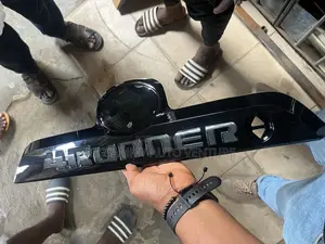 Toyota 4 Runner Booth Chrome With Light