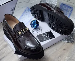 Classic Philipp Plien Glossy Leather Shoe