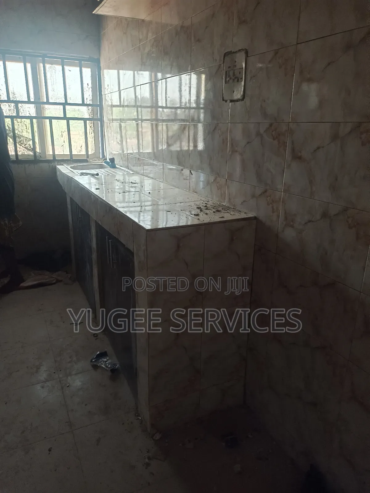 3bdrm Block of Flats in Oshimili South for rent