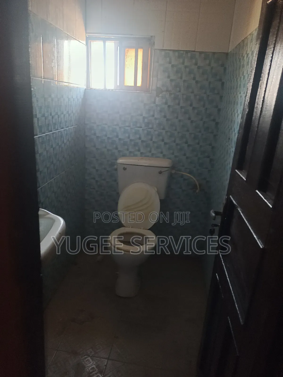 3bdrm Block of Flats in Oshimili South for rent