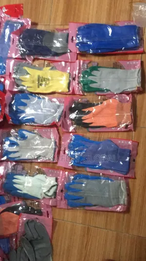Comfort Grip Handglove Available
