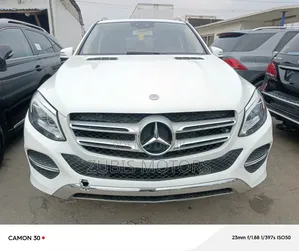 Mercedes-Benz GLE-Class 2018 White