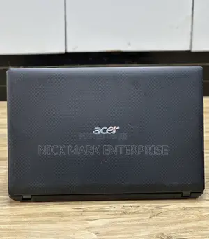 Laptop Acer Aspire 5560 8GB AMD HDD 500GB