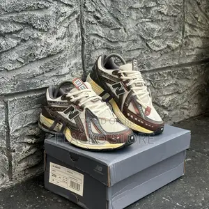 Original New Balance 1906r Protection Pack Sneakers