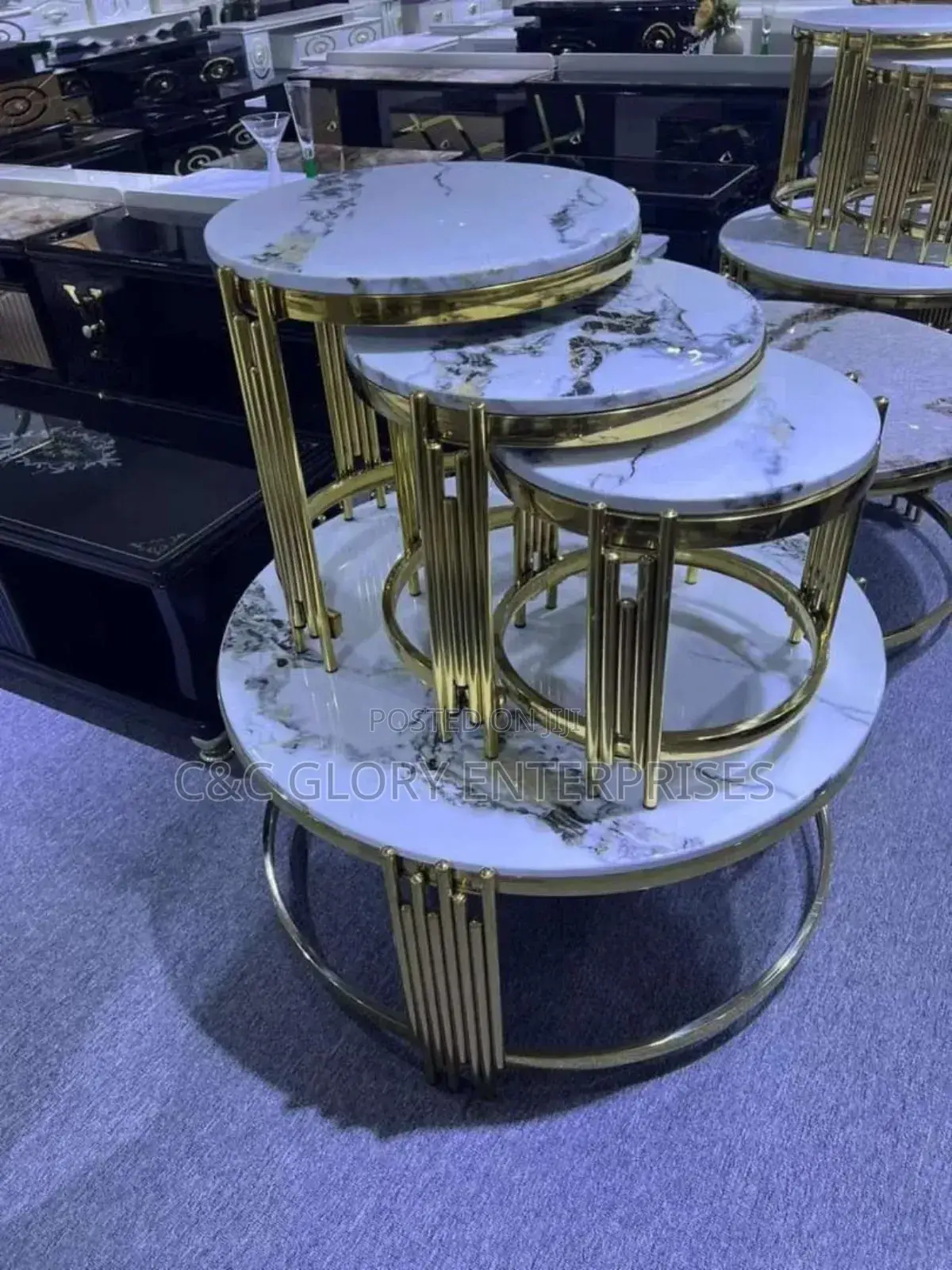Center Table With 3 Side Stools