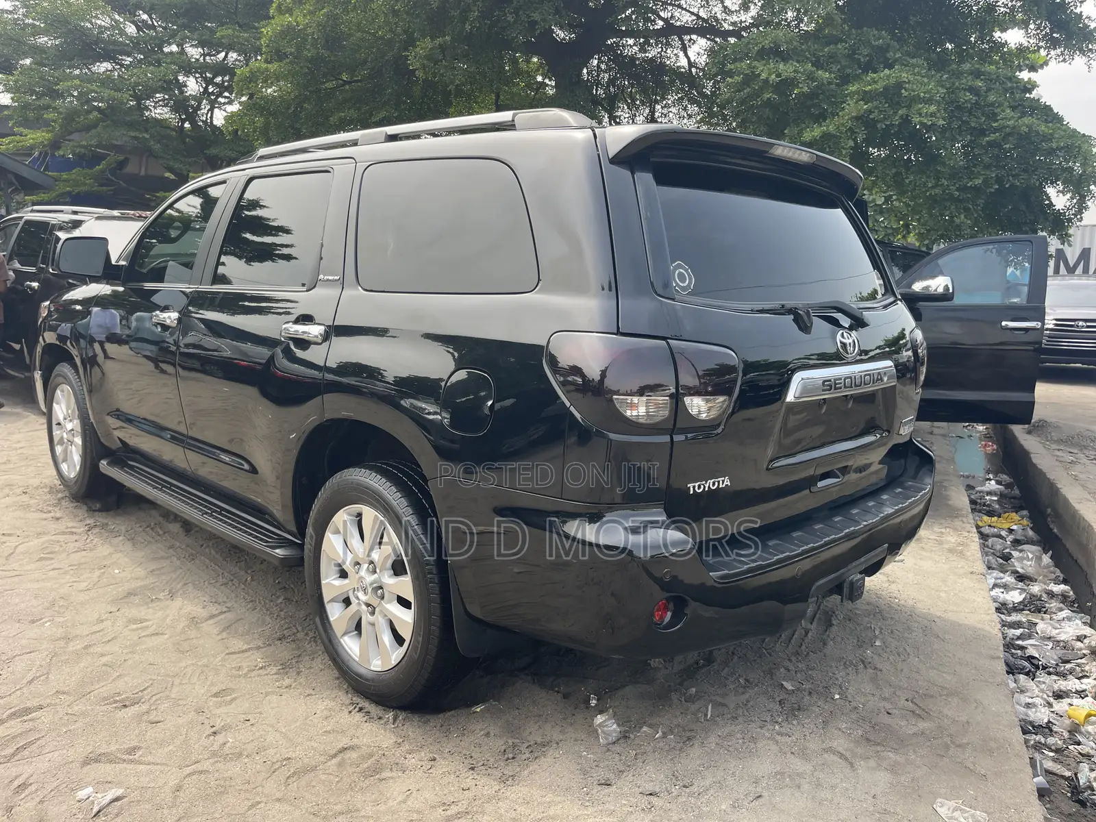 Toyota Sequoia 2013 Black