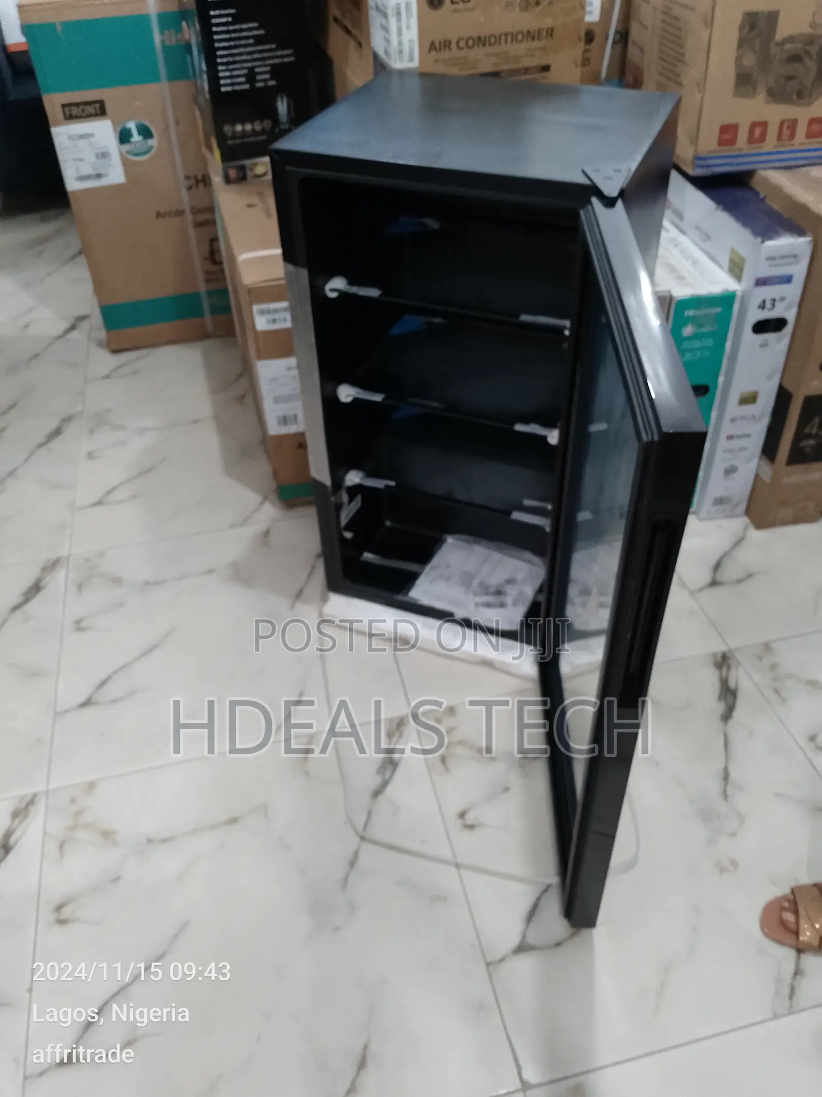 Unique Hisense Beverage Cooler -Jc94