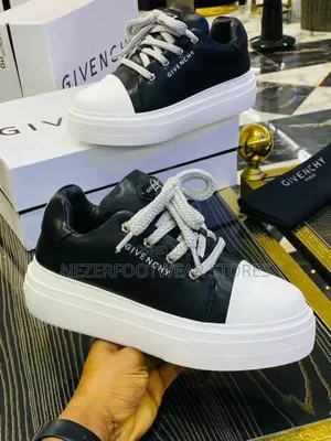 Givenchy Quality Sneakers.